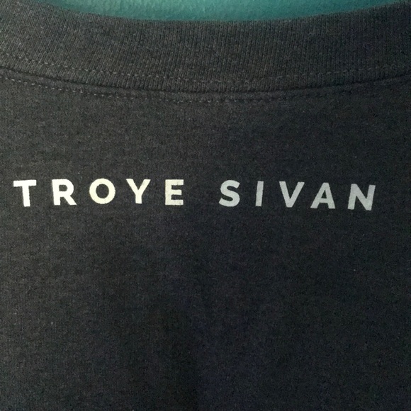 Troye Sivan concert crewneck - Picture 5 of 5